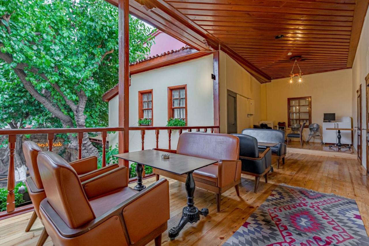 Sarı Konak Antalya Dış mekan fotoğraf