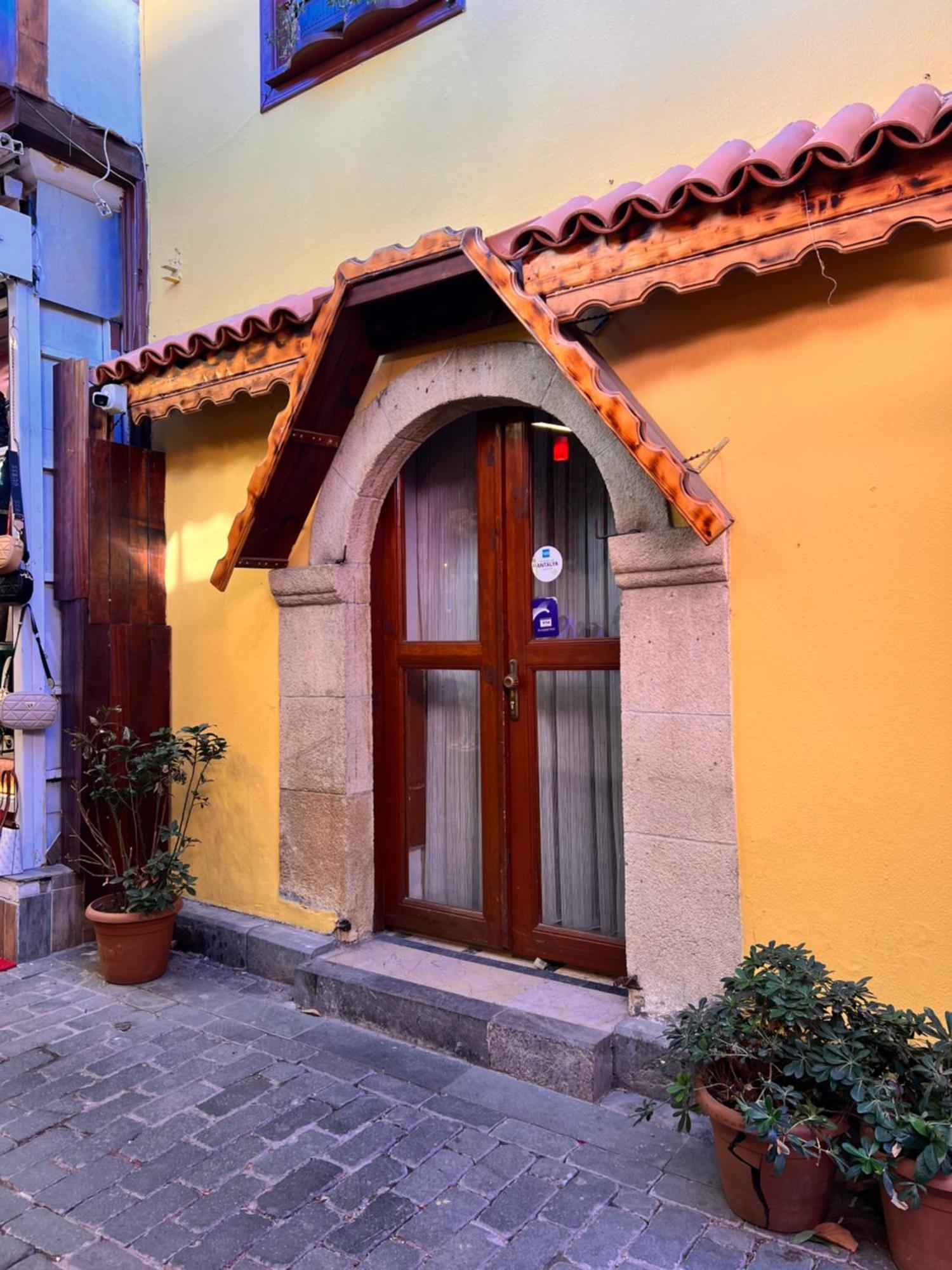 Sarı Konak Antalya Dış mekan fotoğraf